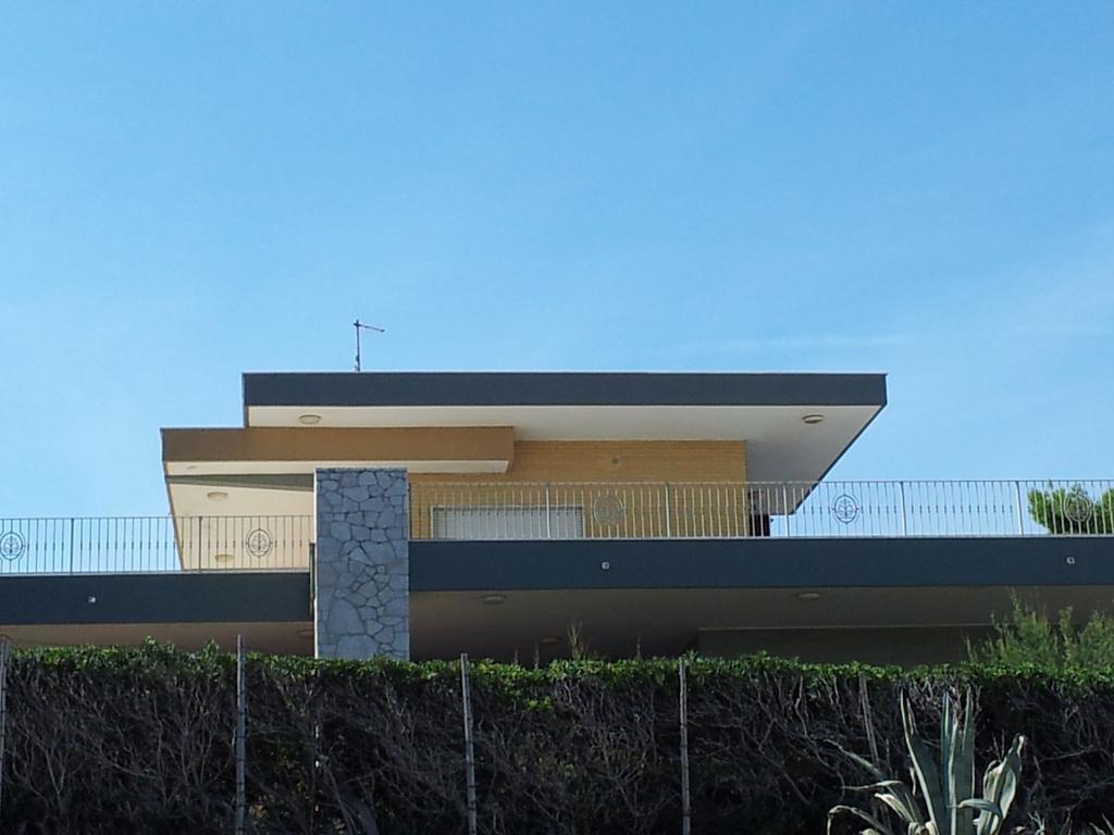 Villa Capitolo 모노폴리 외부 사진